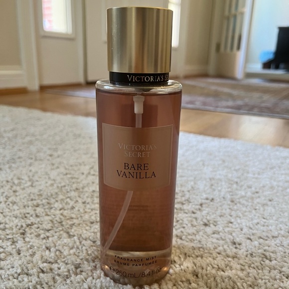 Victoria's Secret Bare Vanilla Mist - Picture 1 of 4